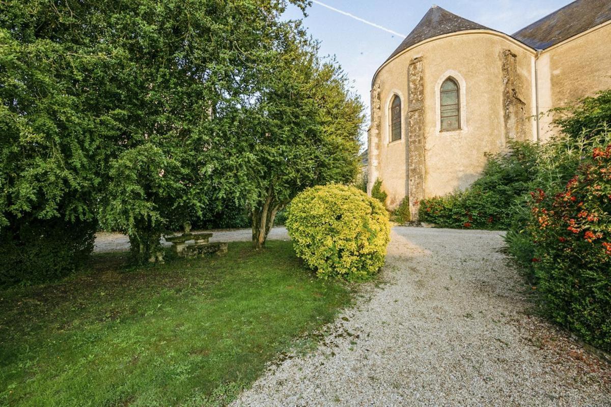 Bed and Breakfast 14Th Century Priory In Pressigny Pressigny  Exterior foto